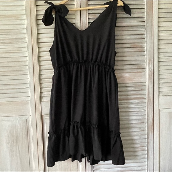 SHEIN Dresses & Skirts - SHEIN black baby doll tie strap dress with ruffles size 2XL